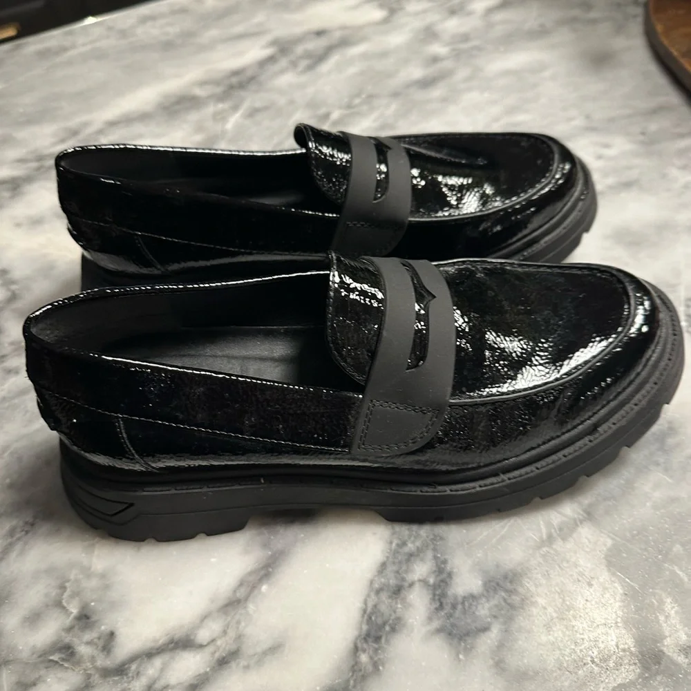 Franco Sarto Black Patent Loafers - Picture 2 of 4
